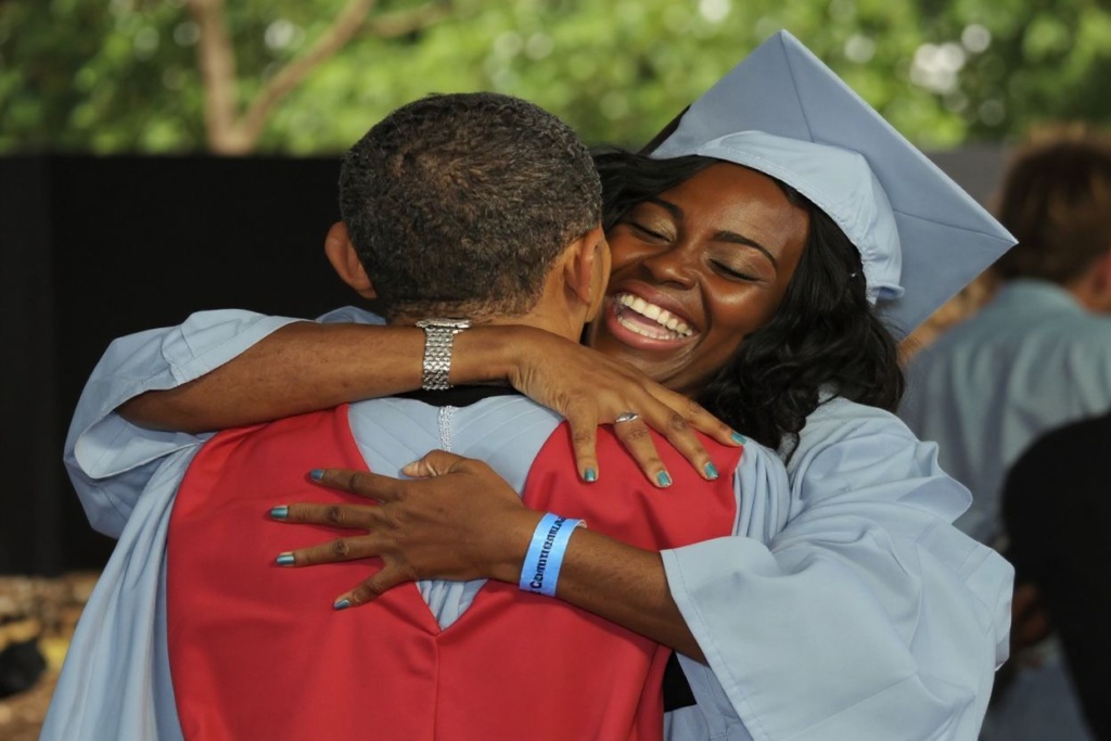 Earning a bachelor’s degree can boost earning potential and job opportunities. Source: