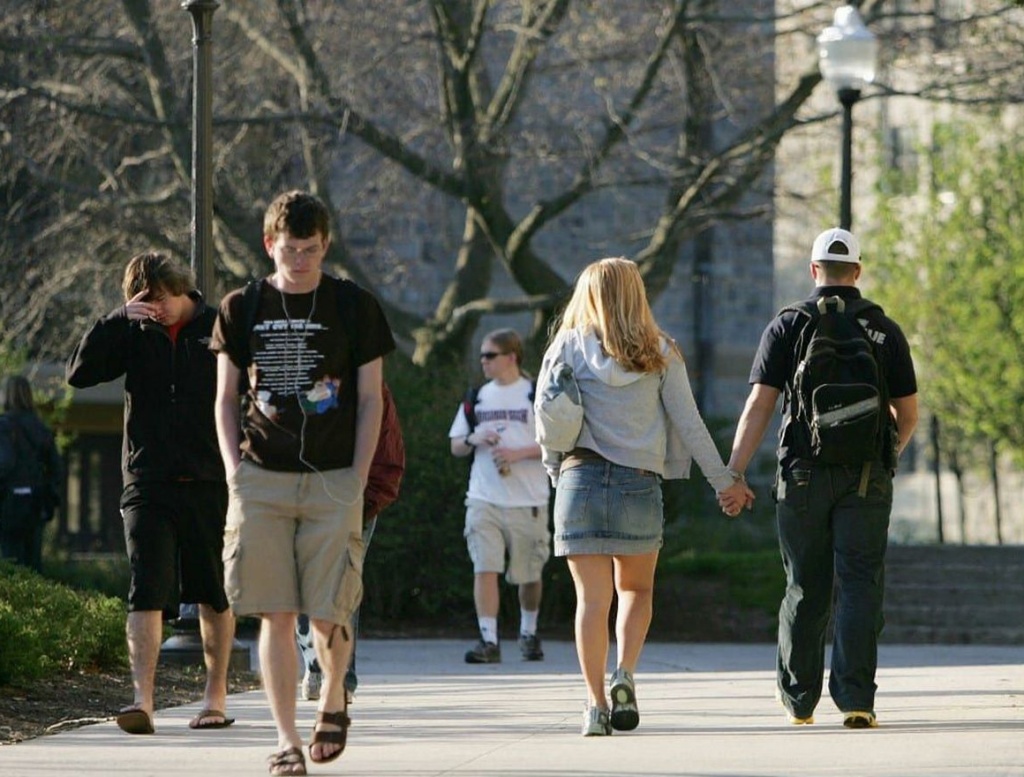 University students can plenty of options to avoid plagariasm in today’s era. Source: Tim Sloan/