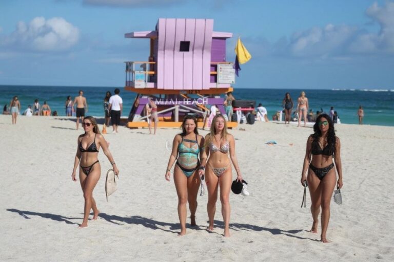 Panama Beach, Nashville: Great destinations for spring break 2023