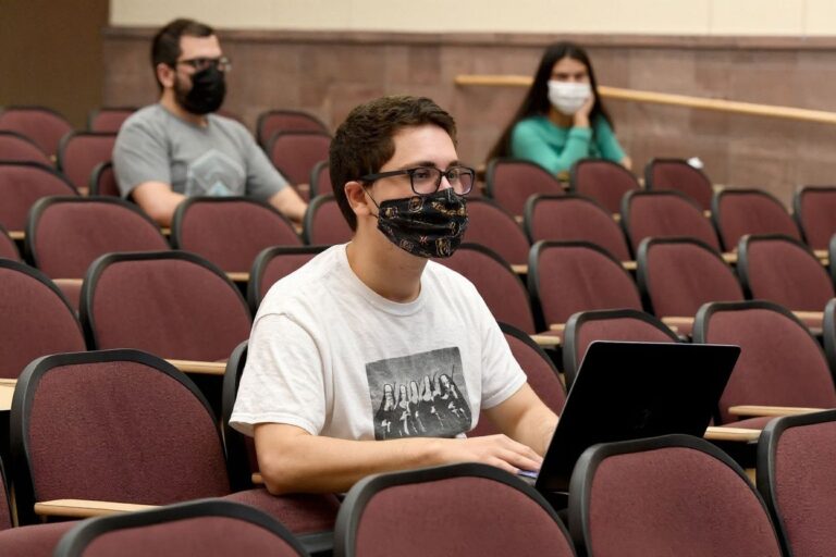 8 things you can get for free as an int'l student in the US