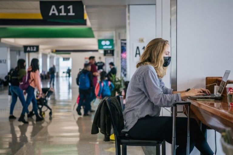 Money and freedom: 10 best jobs that involve travelling