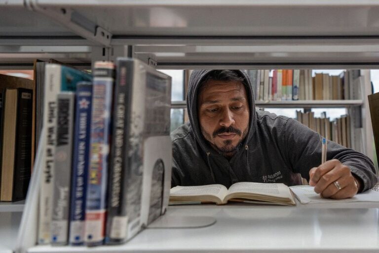 5 universities offering scholarships for refugees and displaced students