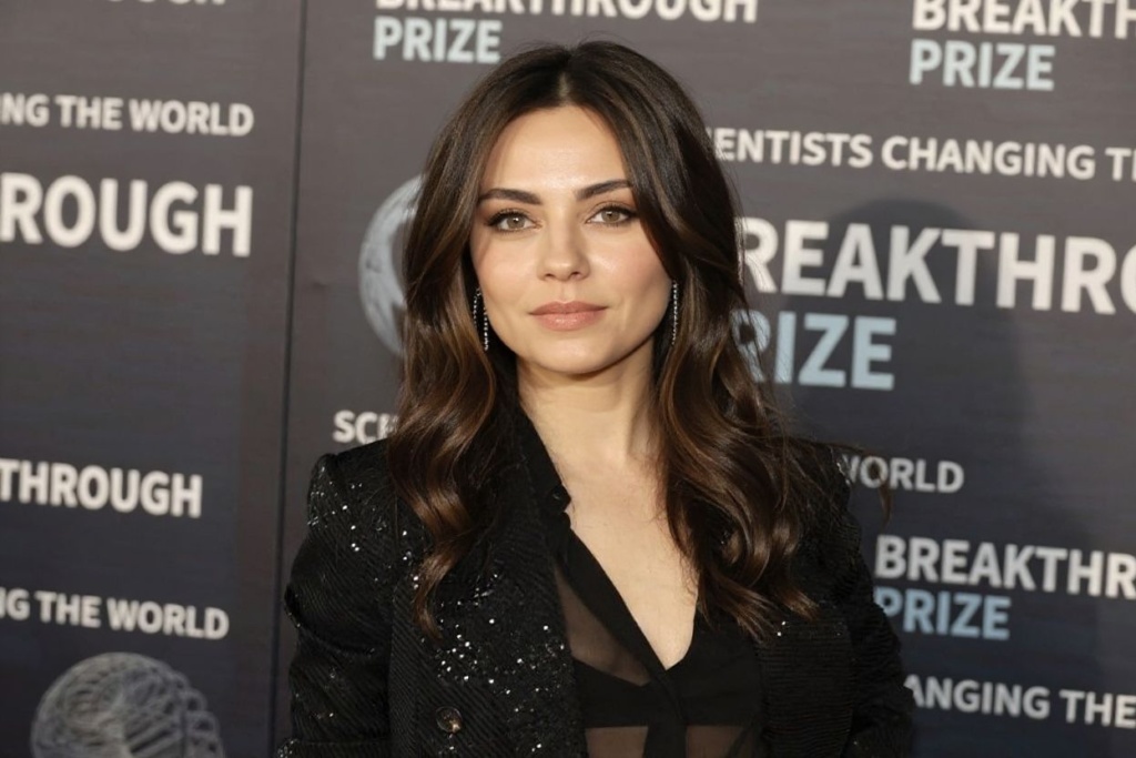 Mila Kunis is a native speaker of Russian — one of the most spoken languages in the world. Source: Kevin Winter/