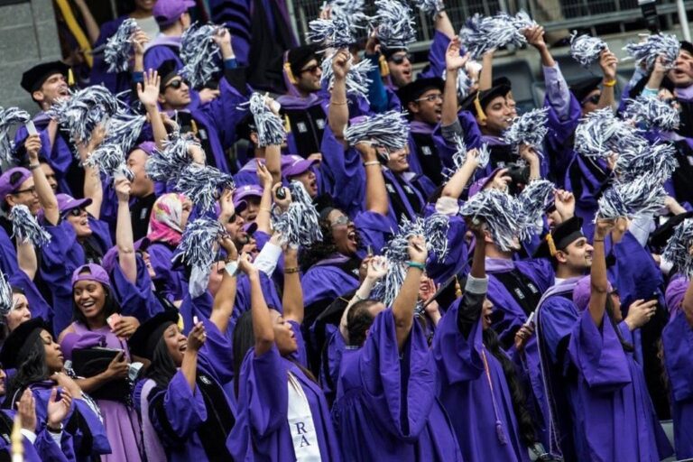 International students, these are Australia's most in-demand jobs for 2023