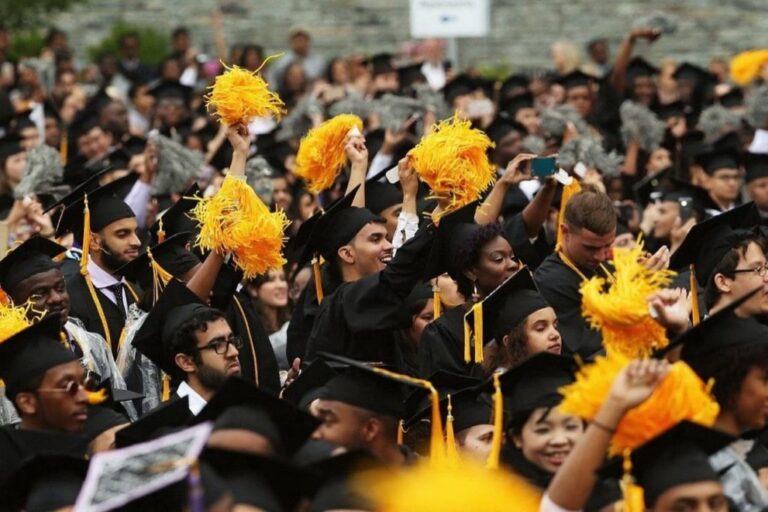 The unexpected degrees leading to high salaries for international students