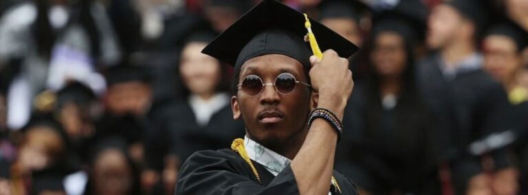 Why is overseas study so unappealing to male students in the US?