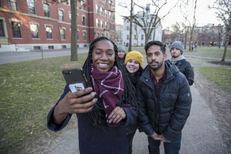 Top tips to remember when applying for a full scholarship