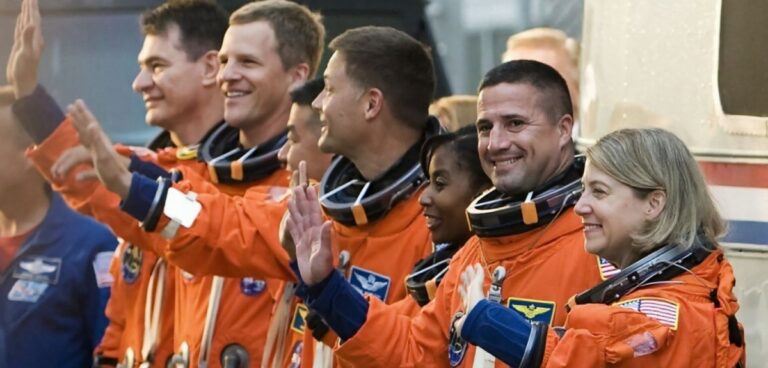 Many US women are leaving behind prolific STEM careers - here's why