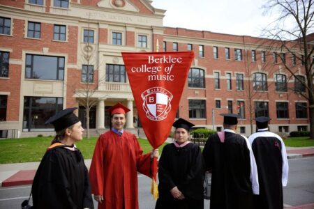 5 famous unis in Boston every international student should know