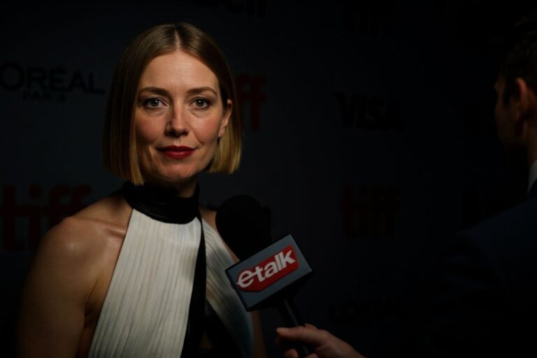 Which schools did these award-winning actresses go to?