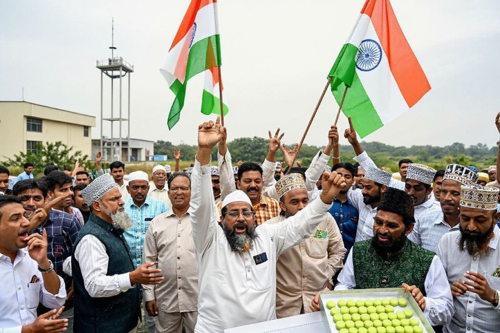 India celebrates after Chandrayaan-3 landed safely on Aug 23. Source: