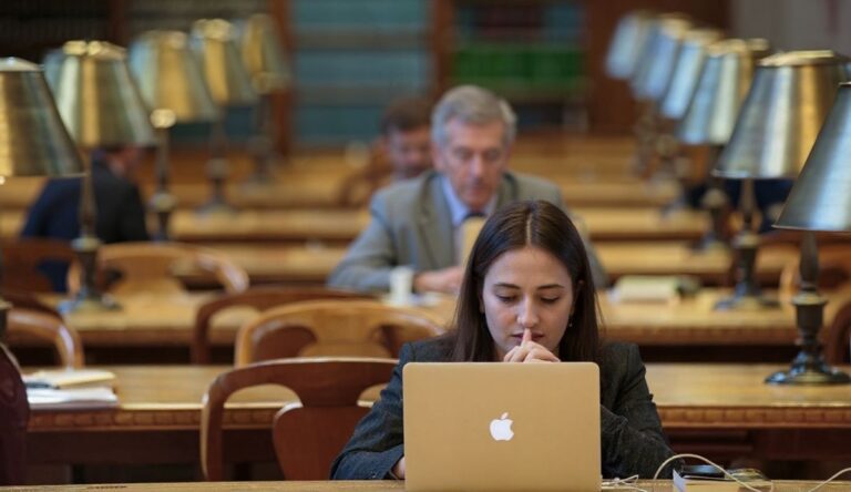 This NY university offers the first online dual JD/MBA in the US