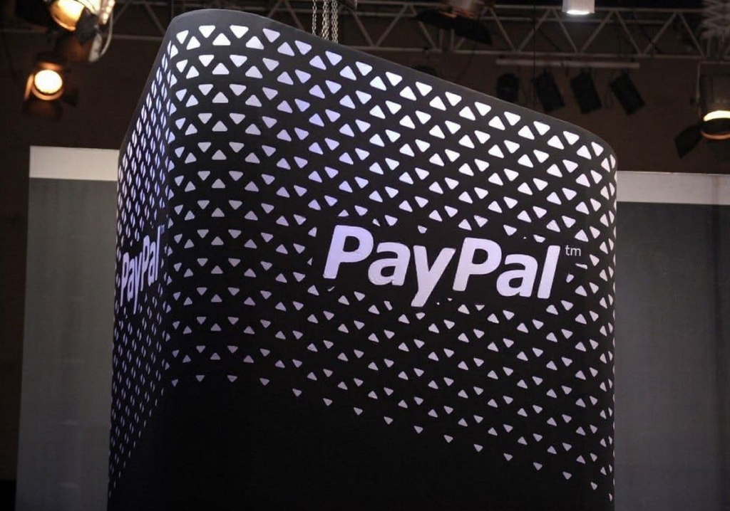 Peter Thiel became the CEO of PayPal. Source: Eric Piermont/