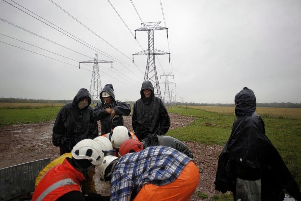 France is one of the top most powerful countries because of its ability to export electricity Source: Charly TriballeauI/