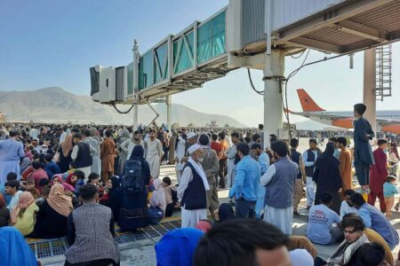 Boris Johnson steps in to get Afghan Chevening scholars to the UK