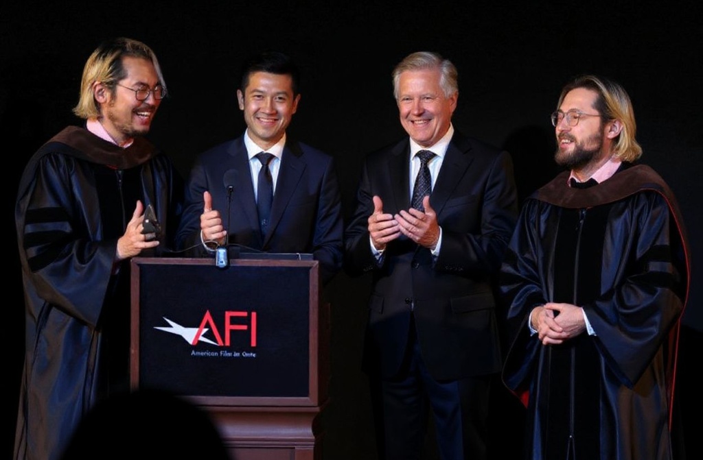 “Everything Everywhere All at Once” directors Daniel Kwan and Daniel Scheinert made a special appearance to present Yeoh with the honour. Source: David Livingston/