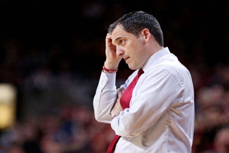 10 hard words to spell that'll baffle even English professors