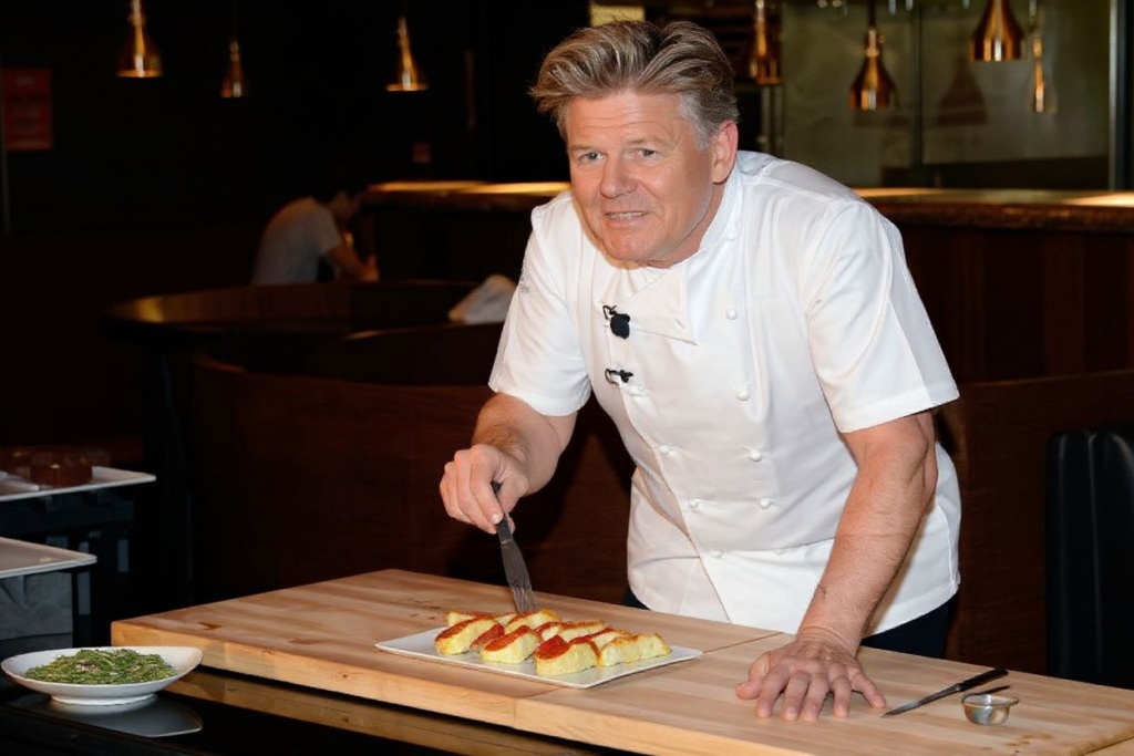 Gordon Ramsay has had no formal culinary education. Today, he holds eight Michelin stars and has been awarded a total of 17 over the years. Source: