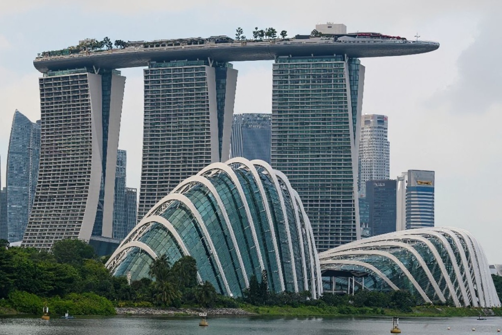 Singapore’s public transportation is among the best in the world.