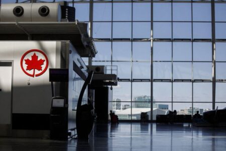 Canada will scrap pre-arrival COVID-19 test for vaccinated travellers from April 1