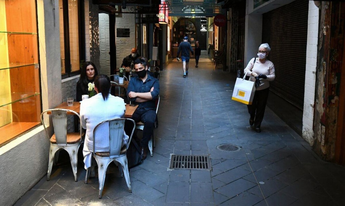 The Australia budget announced changes that will help international students working in the tourism and hospitality sector. Source: William West/