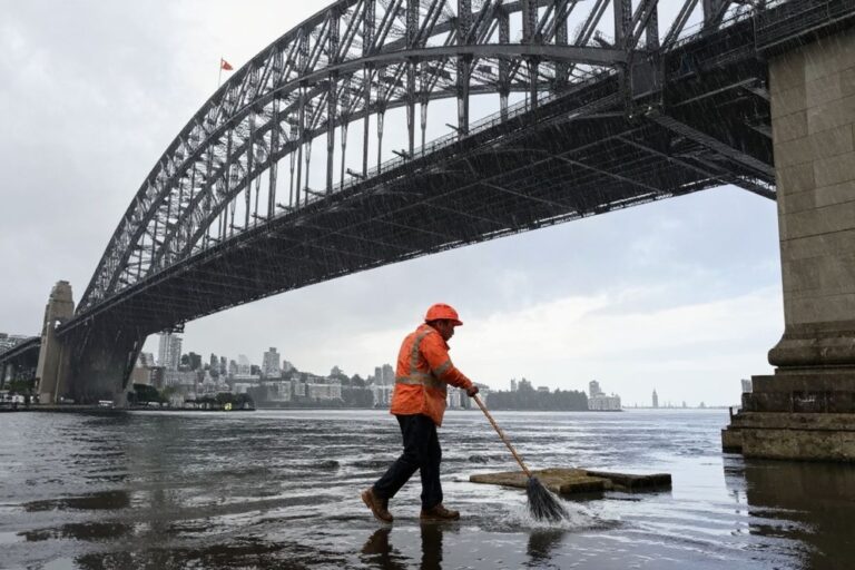 ‘Are you asking us to sleep under the Harbour Bridge?’: 3 myths about international students and the housing crisis
