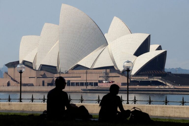 Australia's quality of education has dropped, students say: report