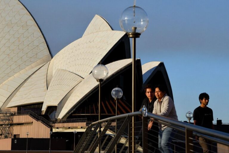 Step-by-step: How int'l students in Australia can change courses