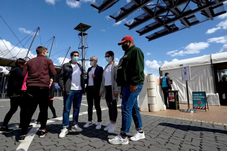 Does Australia need international students to return?