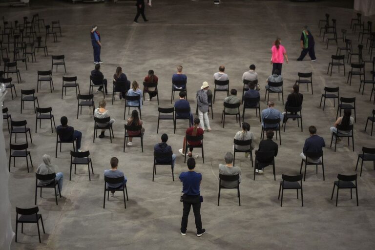 Anxiety can affect academic performance. Here are 10 things parents and teachers can do to relieve the pressure