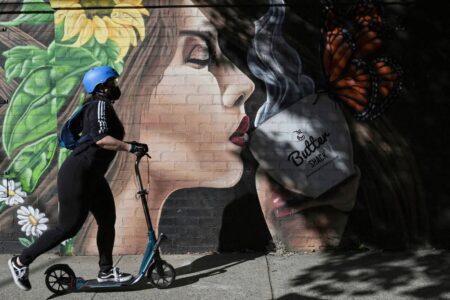 ‘Structural barriers’ hamper international students' return to Australia: researchers