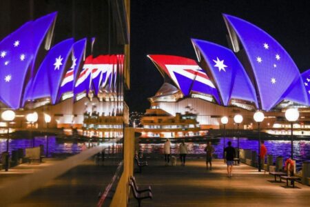 8 distinguished Australian undergraduate scholarships open to international students