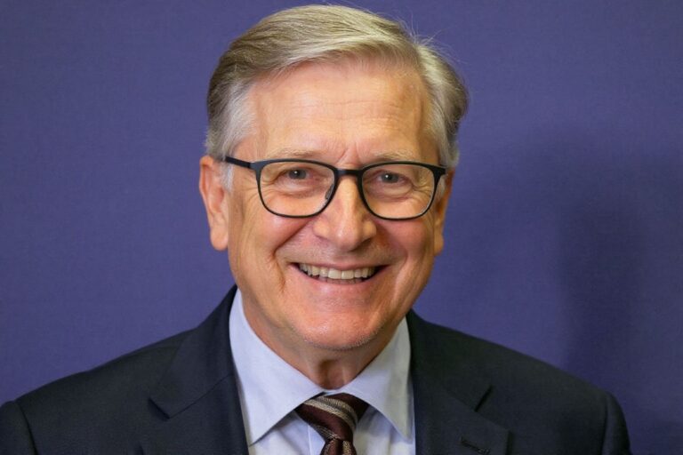 Students, you need a career that makes you a millionaire to be happy, new study finds