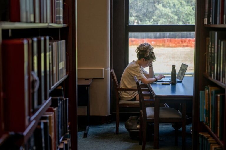 5 best free plagiarism detectors and the latest guide on how to use them