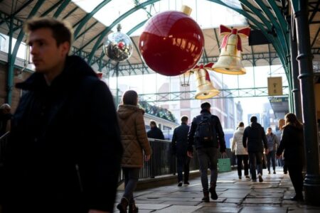 10 top UK universities accepting 2024 applications