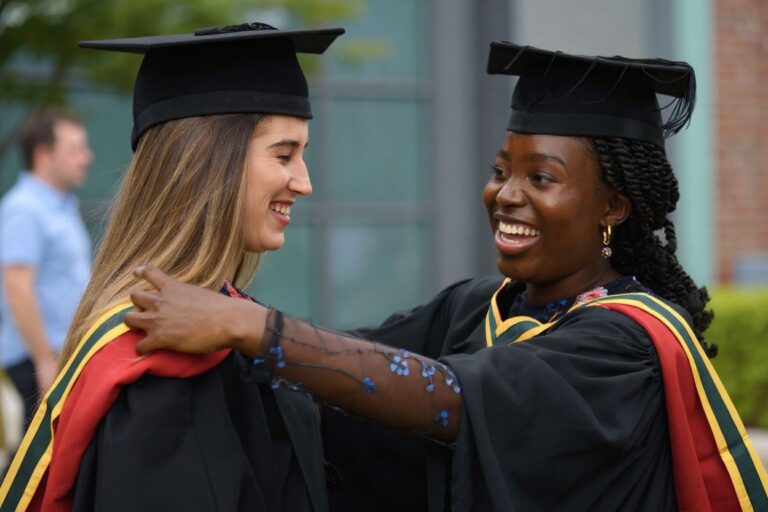 5 UK scholarships international students can still apply in 2022