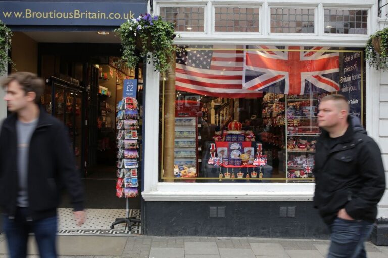 Safer, more flexible UK visa application process for US and South American students