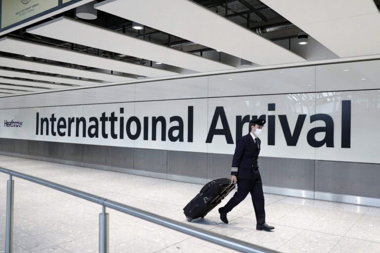 UK: International students can request one-month visa extension