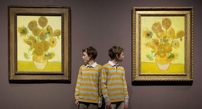 Want to improve your chances of getting a full-time job? A double degree can do that