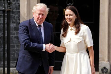 Young Brits and Kiwis can live and work abroad longer with expanded working holiday visas