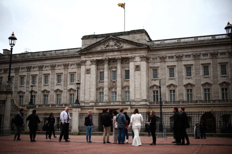 10 UK universities offering great instalment plans