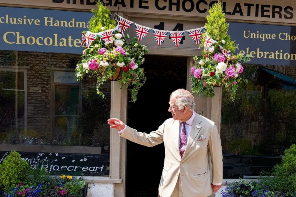 The British Royals are not only wealthy but they hold plenty of influence over other countries. Source: Charlotte Graham/Pool/