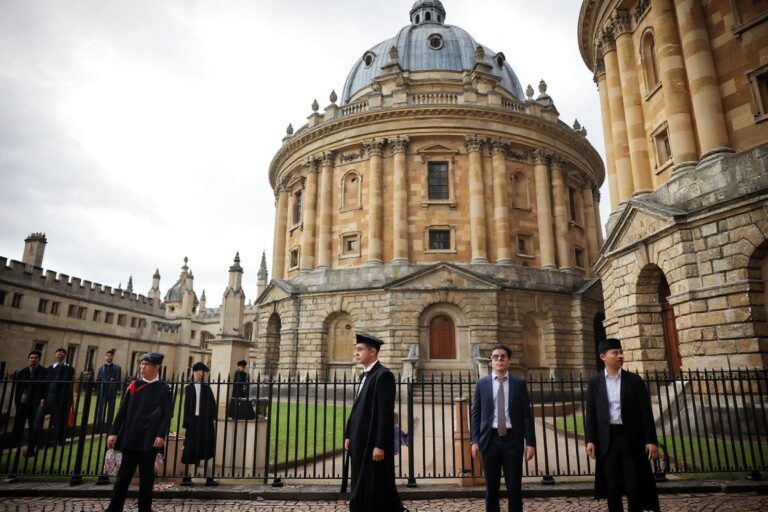 Students — there’s still time to apply for the Rhodes Scholarship 2023