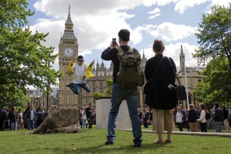 8 UK universities that cost less than £15,000/year for int'l undergrads