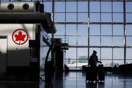 Students from 10 countries banned from entering Canada following Omicron scare