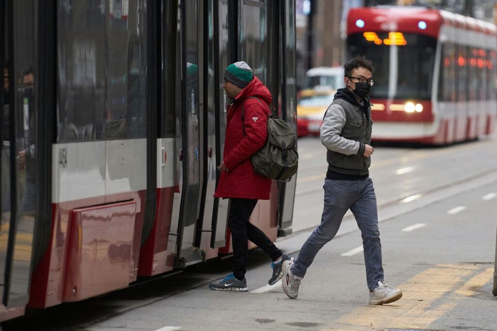 The conditions stipulated in the new open work permit planned for PGWP holders exclude many candidates who have been on the waitlist for a change in their immigration status to remain in Canada. Source: Geoff Robins/