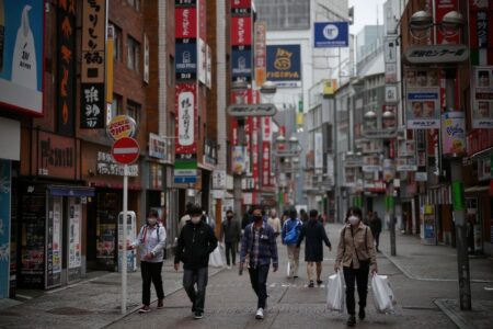 Japan lifts travel restrictions on international students from Nov. 8