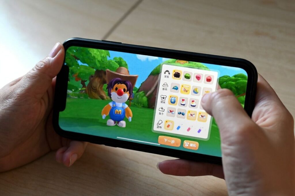 Studies have shown that playing digital games is associated with a wide range of benefits for children. Source: Noel Celis/