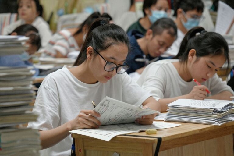 Accounting, marketing, nursing: 10 degrees with the most exams