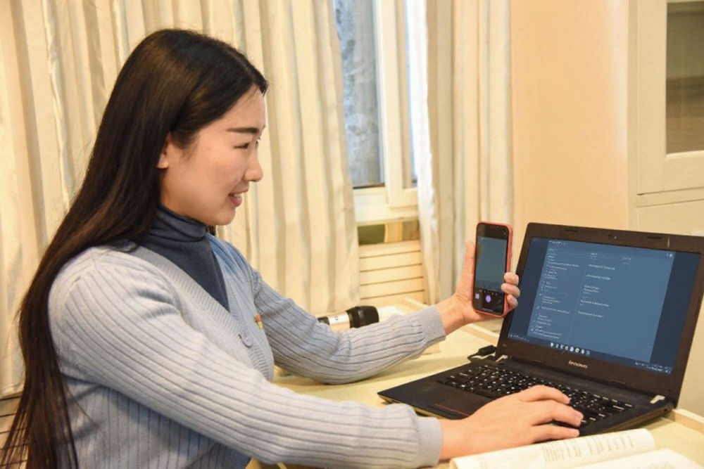 Source: STR//China OUT